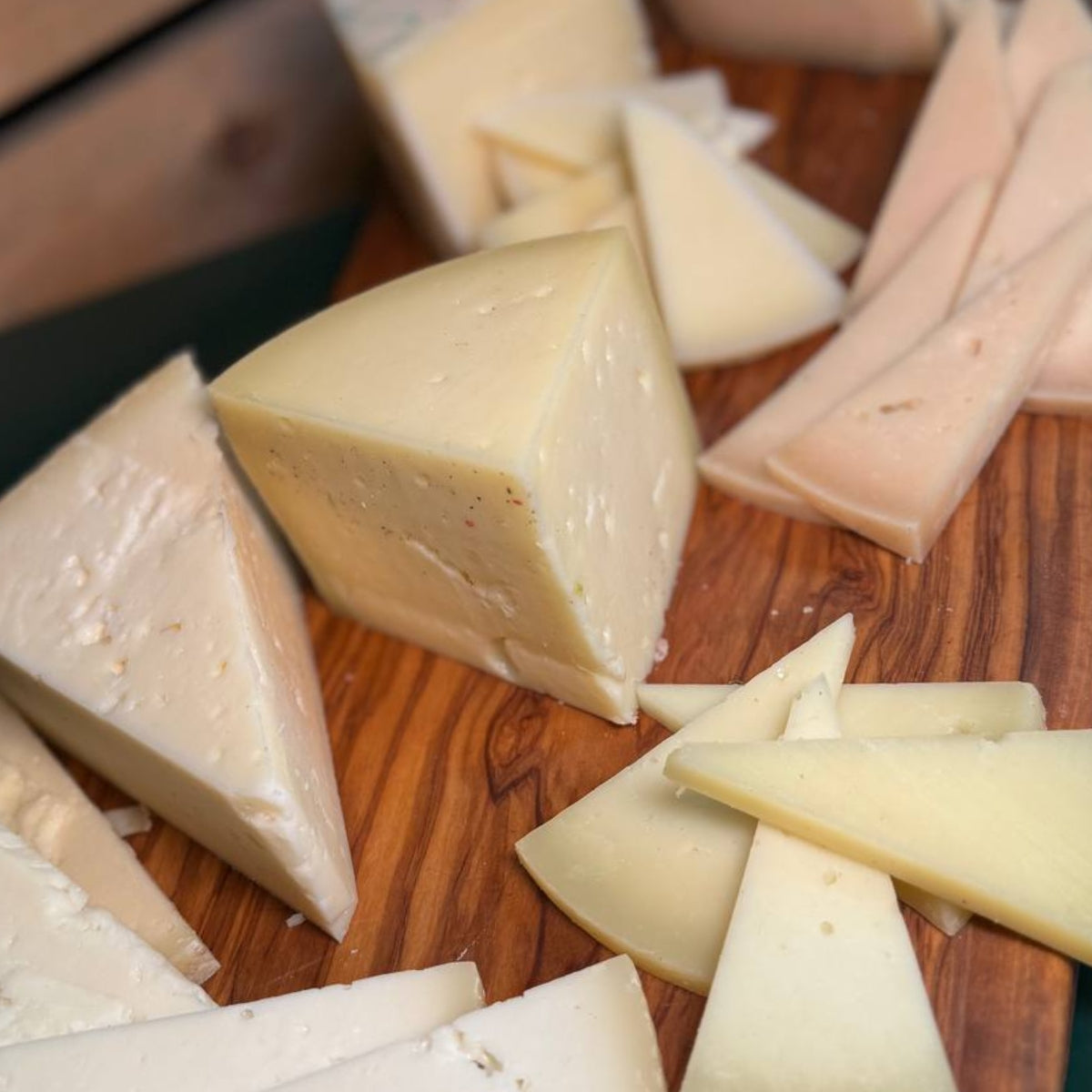 Tutti i formaggi del Caseificio Pucci