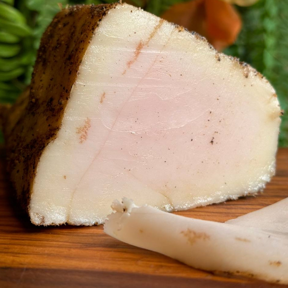 Lardo stagionato di Maiale Nero